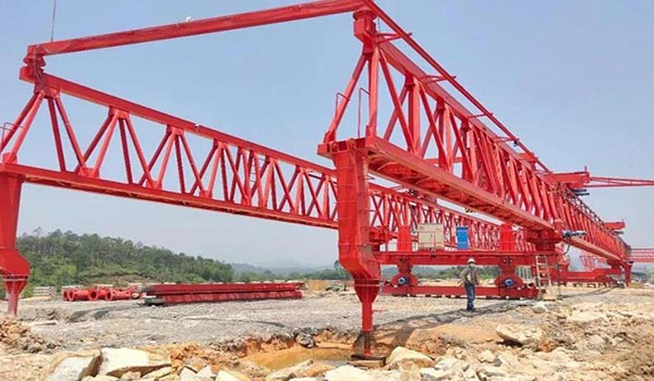 甘肅蘭州架橋機(jī)出租公司LGB1600導(dǎo)梁式架橋機(jī)