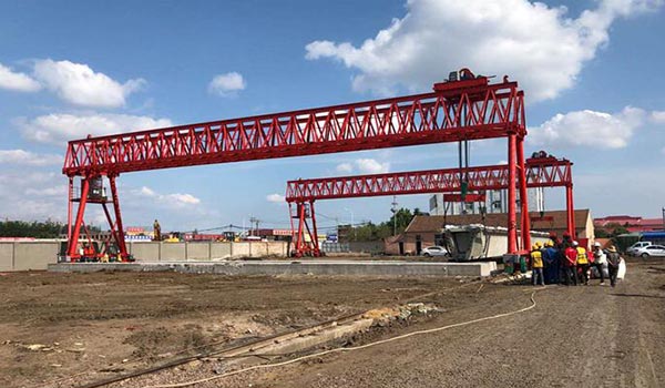 廣東肇慶龍門(mén)吊租賃廠家預(yù)制梁廠80噸40米跨門(mén)機(jī)